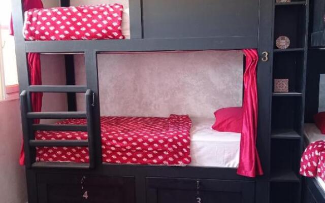 Stork Marrakech luxury Hostel