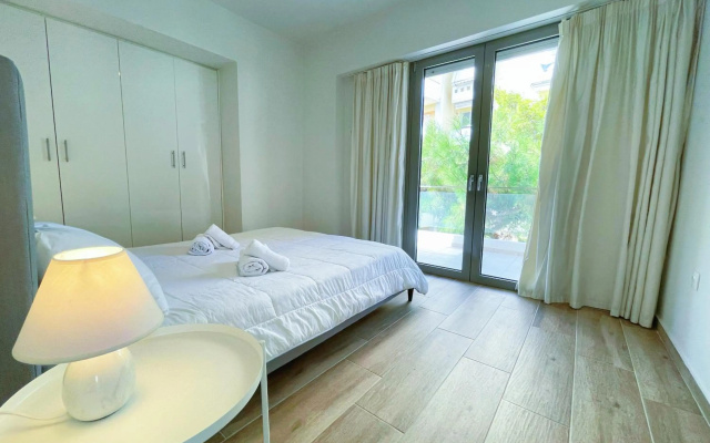 WSD Luxury Bright 2BD Apt with Sea view Balcony