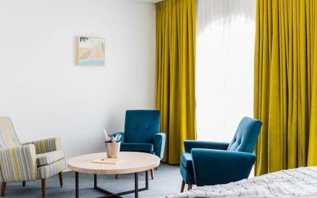 Hotel Ravesis