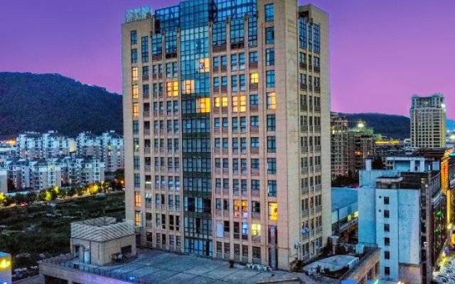 Hangzhou Fuyang Ruiqi Hotel (Fuchun New World Shop) – Outside – Hangzhou