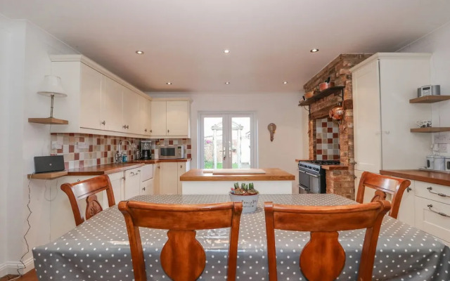 Job's Cottage
