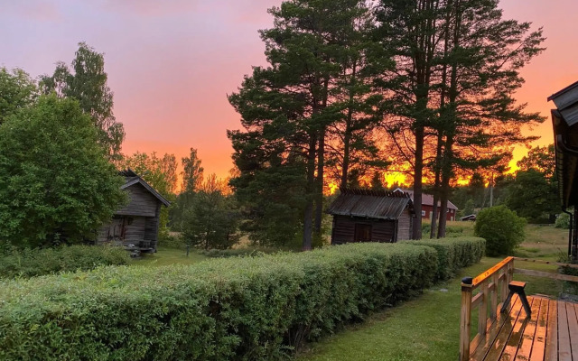 Beautiful 4-5 Persons Cottage in Alvdalen