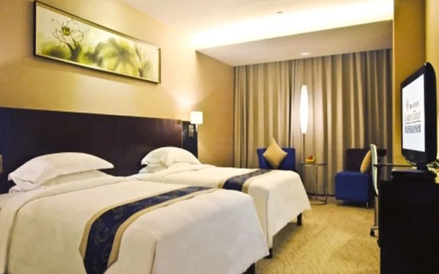 Green Tree Inn Luoyang Imperial City Squ