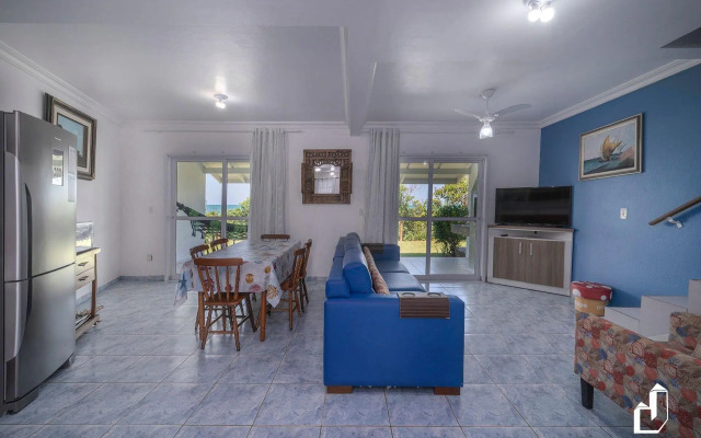Duplex frente ao mar com 02 suítes climatizadas