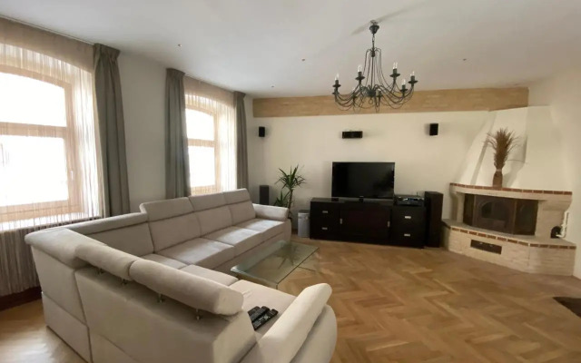 premium suites Postavarului