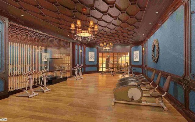 Wisteria Grand Hotel