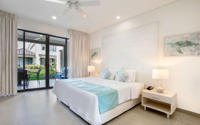 Beach View 208 by Altman
