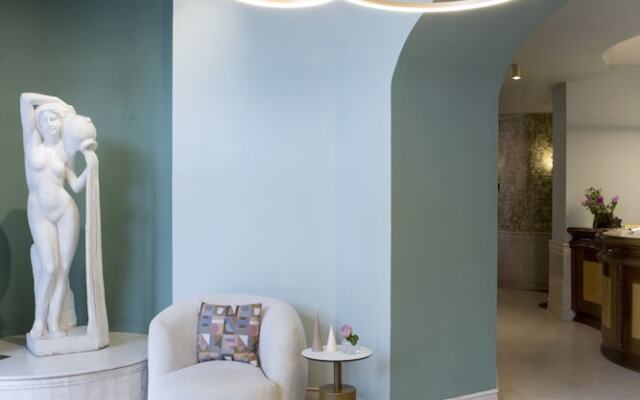 Hotel Venezia by ZEUS International