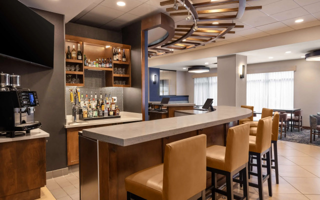 Hyatt Place Chantilly Dulles Airport-South