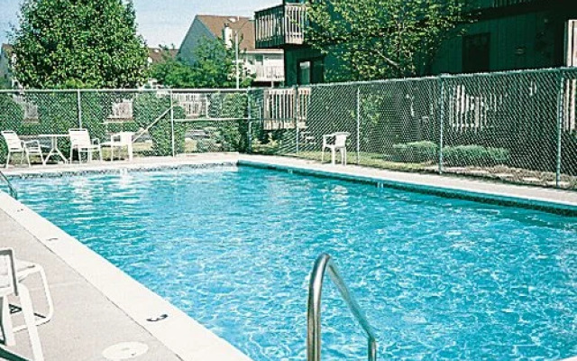 The Quarters at Marlin Cove