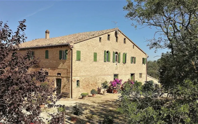 Whole Cottage In The Old Winery