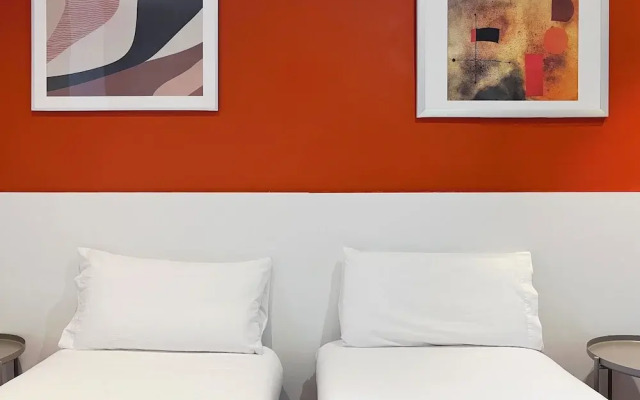 Stay U-nique Apartment Travessera