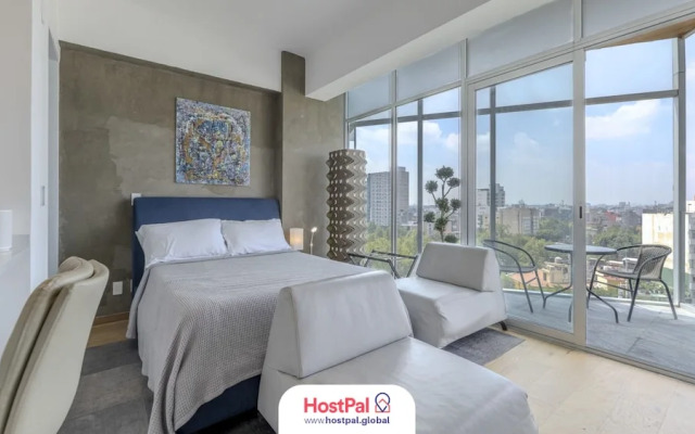 Icon Cibeles heart of La Roma