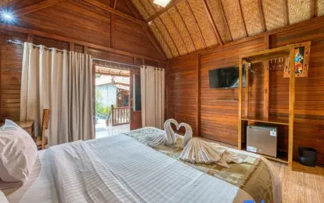 Uli Wood Villa Jimbaran