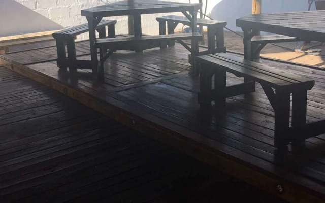 Eagle Suites Guest House
