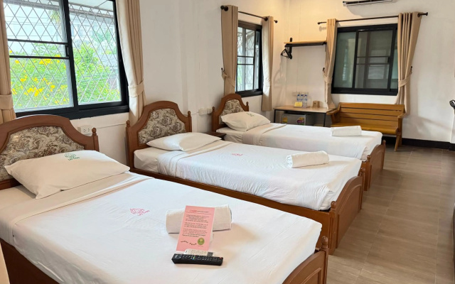 Collection O Khu Mueang near Tha Phae Gate (formerly Lai Thai Guesthouse) – Guest Rooms – Chiang Mai