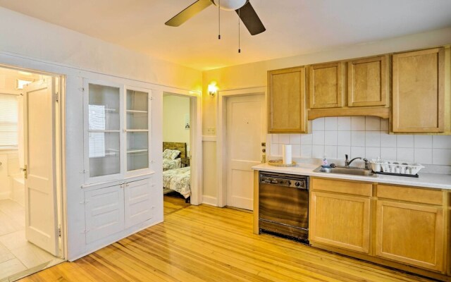 Charming Albany Retreat ~ 3 Mi to Downtown!