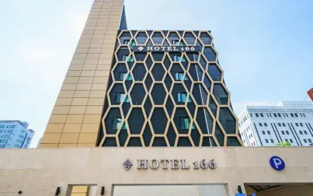 HOTEL166