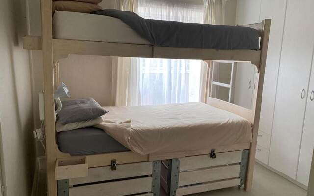 Room in Guest Room - Cozy Crner Kitehouse