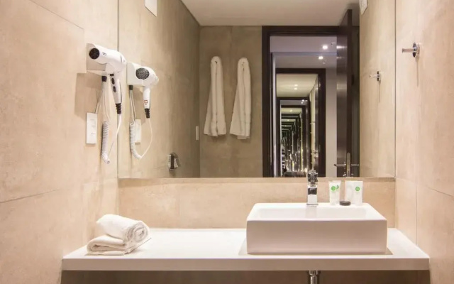 Hotel Ciudadano Suites