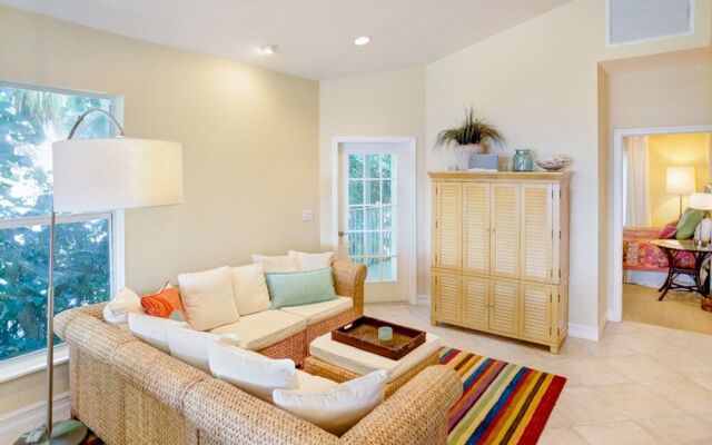 Ark-captiva Beach Villas