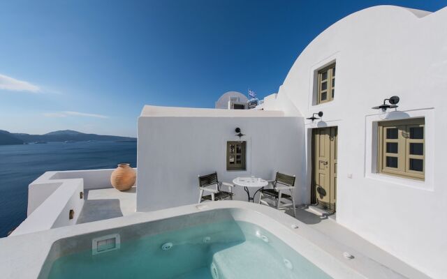 Rhenia's Suites