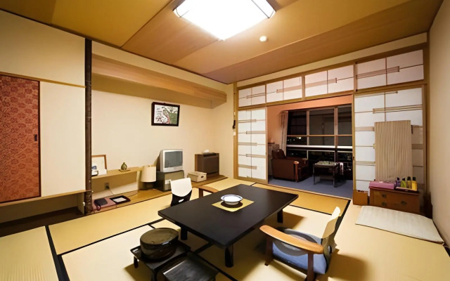 Atagawa Onsen Takami Hotel