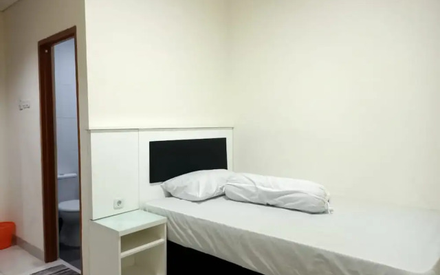 OYO Life 92663 Karmel 6