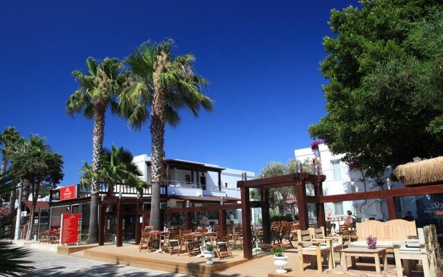 Mer-Can Story Apart Hotel