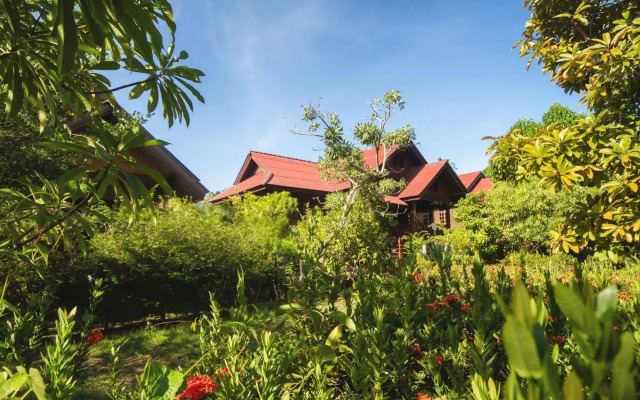 Aliyah Garden House