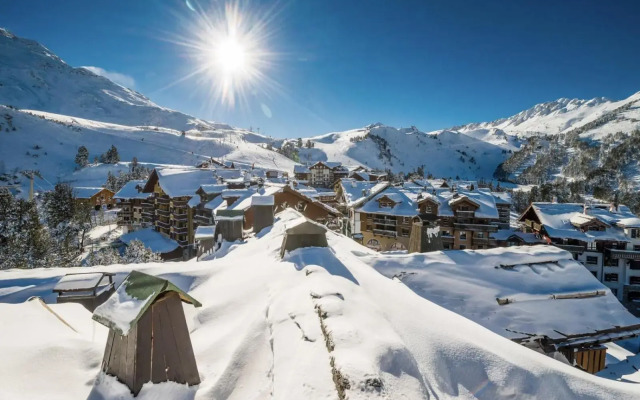 Radisson Blu Resort, Arc 1950