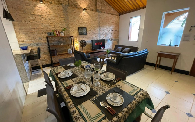 Casa inteira wifi 300MB vila privada 6 hóspedes