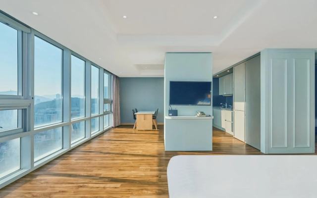 Kolon Seacloud Hotel