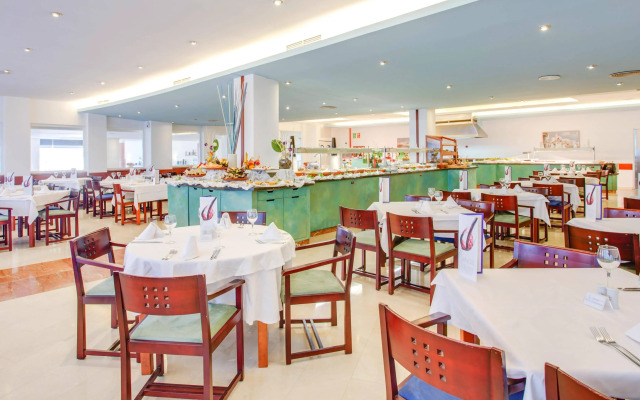 Aparthotel Fontanellas Playa