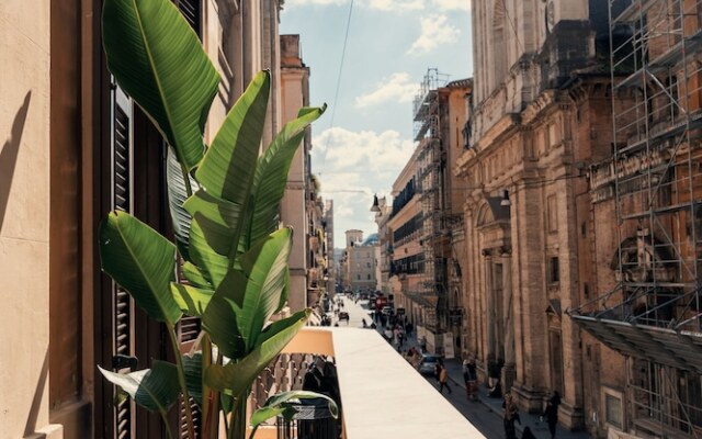 The Flow - Via Del Corso
