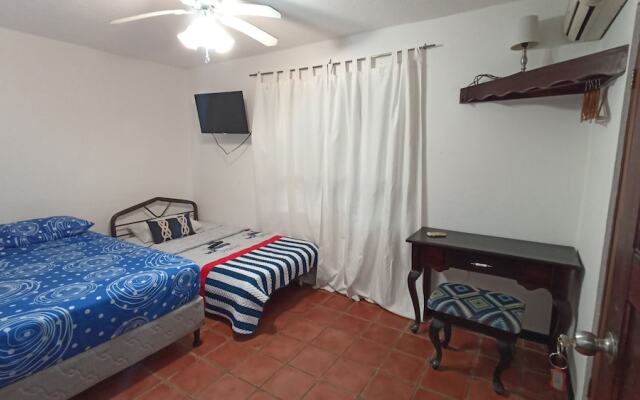 Hotel Casa Blanca