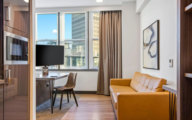 Roomzzz Manchester Victoria