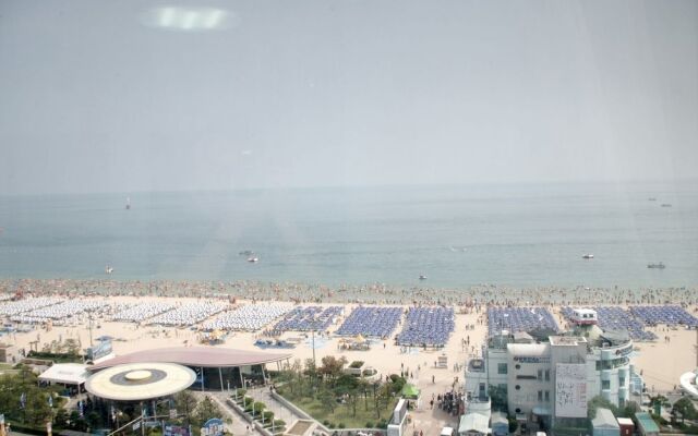 Hotel Sky Beach