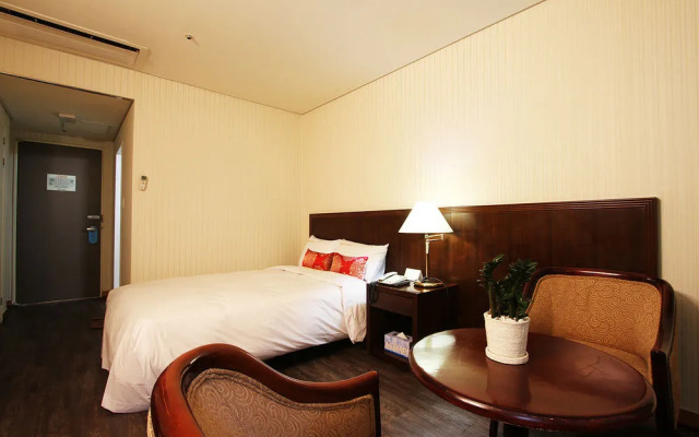 Rasung Hotel