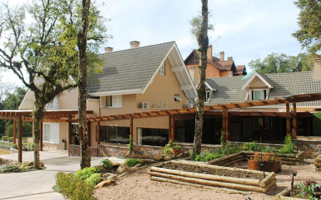 Hotel Monte Felice Bosque