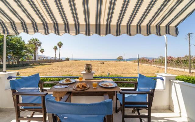 Blue Houses Apartments