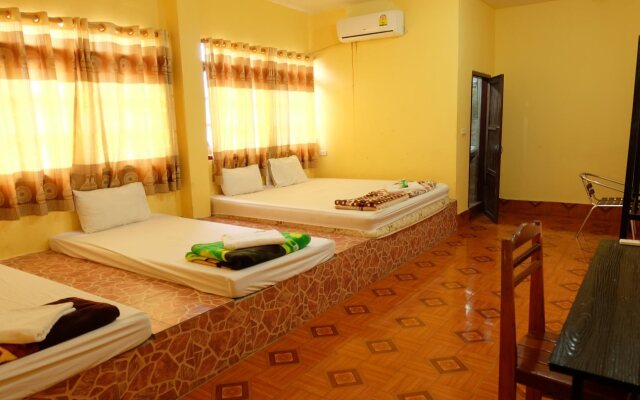 Chillao Youth Hostel