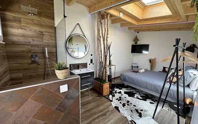 La Villa d'Hélène Chambres d’hôtes et Appartements-Cluses