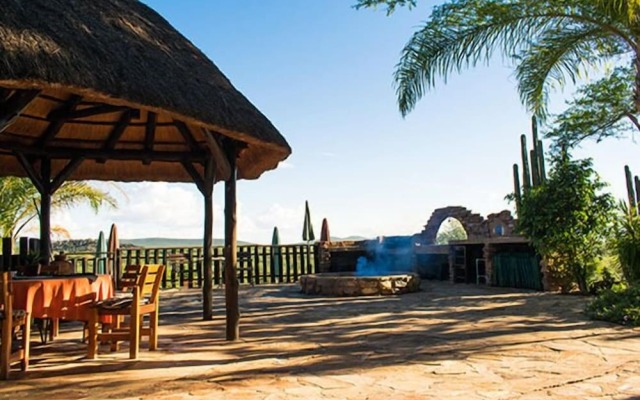 Toko Kamanjab Lodge & Safari