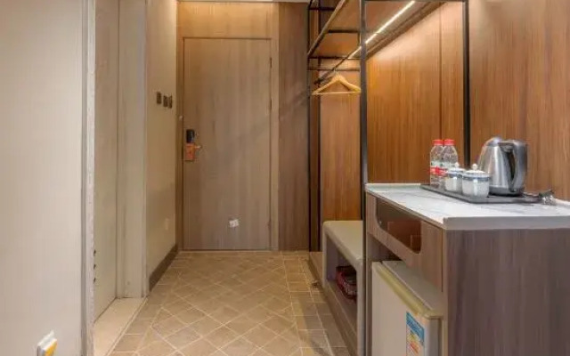 Beidaihe Yuehua Hotel(Tiger Stone Bath Shop)
