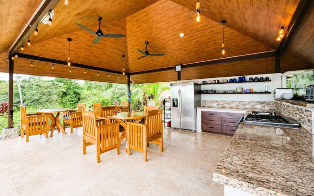 Nature's Edge Boutique Hotel