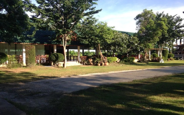 Sakthong Resort