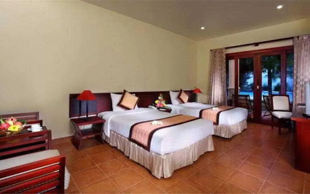White Sand Doclet Resort & Spa