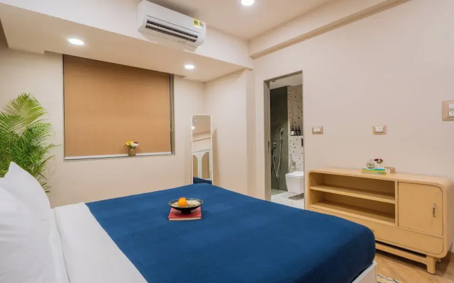 ELIVAAS Kamerios Verano 1 BHK with Pool