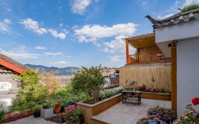 Ting Hua • 360° Ancient Town View Resort (Lijiang Ancient Town Branch) – Outside – Lijiang